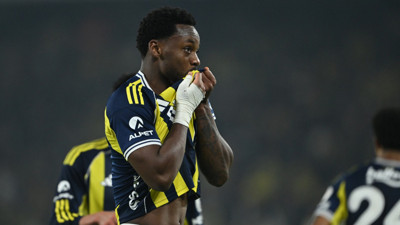 Derbilerin adamı Jhon Duran: Yine başardı