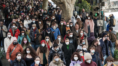 Erivan'da maskeli eylem