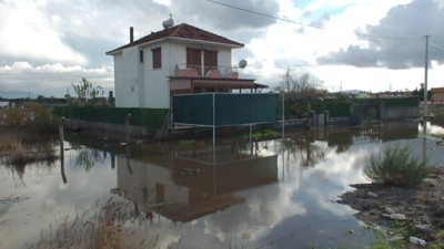 Yazlıklar göle döndü
