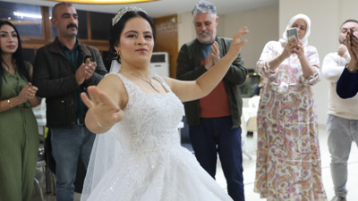 Hatay’da down sendromlu Ezgi’nin gelinlik hayali gerçek oldu