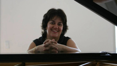 Piyanist Yeşim Gökalp evinde ölü bulundu