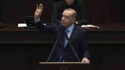 Cellat tartışmasına Erdoğan da girdi: Aynaya bak