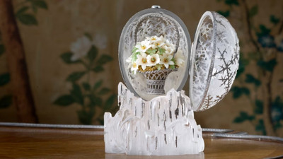 Dünyanın en pahalı yumurtası rekor fiyata satıldı