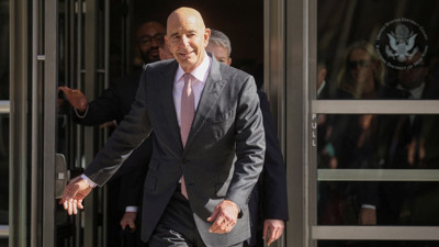 Barrack’tan Orta Doğu temasları