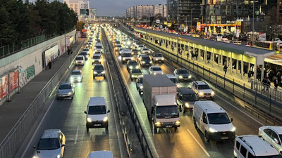 İstanbul'da trafik yoğunluğu yüzde 80'e çıktı