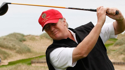 Trump, golf sahalarının peşine düştü