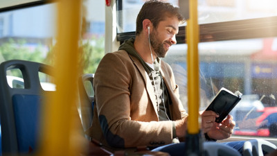 Kitap okumak ve yazı yazmak Alzheimer'ı engelliyor
