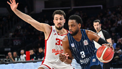 Anadolu Efes, Türkiye Kupası yarı finalinde Beşiktaş'ın rakibi oldu