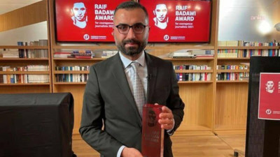 Gazeteci Alican Uludağ gözaltına alındı