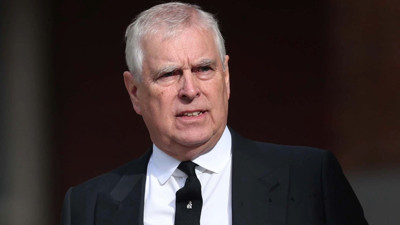 İngiltere’nin eski prensi Andrew Mountbatten-Windsor serbest bırakıldı