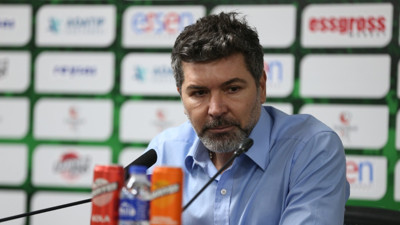 Sakaryaspor'da 7 maçta 0 çeken Hakan Kutlu kovuldu