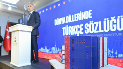 "Dünya Dillerinde Türkçe" sözlüğü tanıtıldı