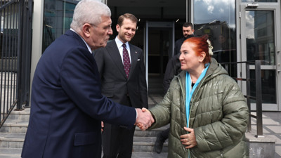 Dervişoğlu ile Sabahat Akkiraz bir araya geldi