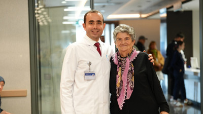 75 yaşında yeniden görmeye başladı