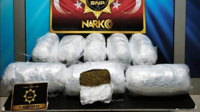 Yolcu otobüsünden kilolarca uyuşturucu çıktı