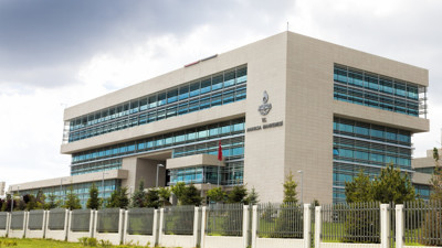 Uzun süren davalar için AYM'den emsal karar: Tazminat ödenecek