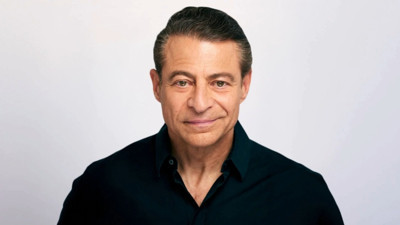 Ünlü milyarder iyimser hikaye yazana para verecek