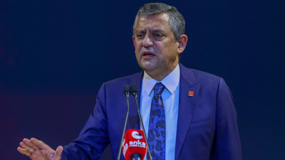 Özgür Özel: Herkesin boynu milletin kararı karşısında kıldan ince olmalı