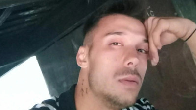 Genç müzisyen kalbinden bıçaklandı