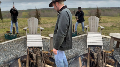 Kıvanç Tatlıtuğ ailesiyle doğaya kaçtı