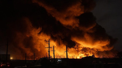 İsrail ordusu: İran'ın petrol rafinerisine saldırı düzenlemedik