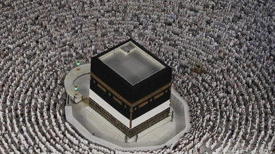 Onlarca kişiyi ‘umre’ vaadiyle dolandırdılar