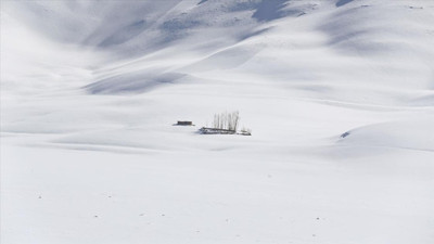 Çığ düştü, 6 kişi öldü