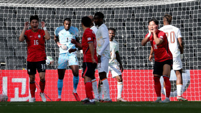 Süper Lig'in yıldızları 4 golün atıldığı Güney Kore-Fildişi maçında sahne aldı