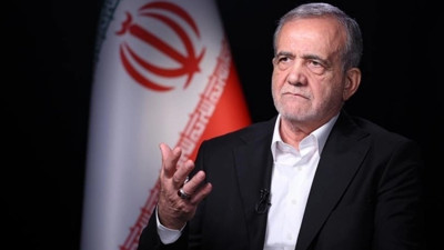 Trump'ın hedefindeki Papa'ya İran liderinden destek