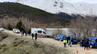 Gölette kimliği belirsiz kadın cesedi bulundu