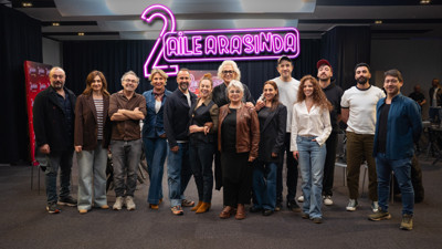 “2 Aile Arasında” sete hazır! Yıldız kadro bir araya geldi