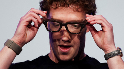 Mark Zuckerberg, yapay zeka klonunu yapıyor