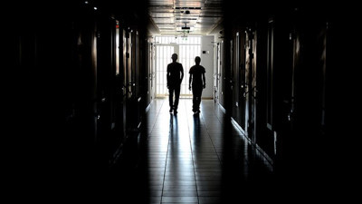 Gözaltı merkezlerinde doluluk arttı, çocuklar serbest bırakıldı