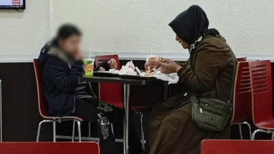 Ünlü fast food restoranına ayrımcılık cezası