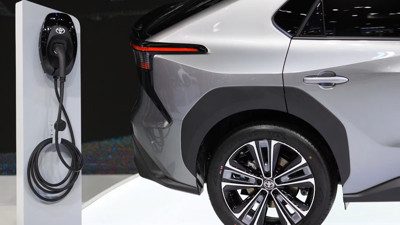Toyota'dan elektrikli araç hamlesi