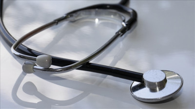 Çocuk doktoru 130 cinsel suçtan yargılanacak