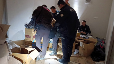 'Kadına şiddet' ihbarına gittiler, uyuşturucu ele geçirdiler