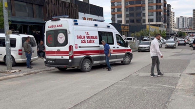 Cam silerken 8’inci kattan düştü