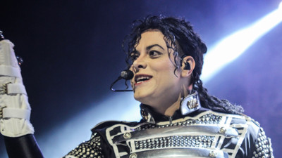 Michael Jackson, yıllar sonra zirveye oturdu
