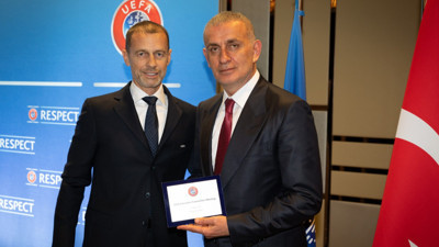 UEFA'dan tarihi karar: Milli takım turnuvaları değişti