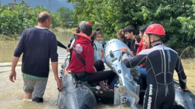 Hatay'da mahsur kalan 20 vatandaş kurtarıldı