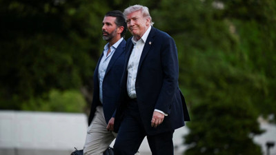 Trump, oğlunun düğününe gitmiyor