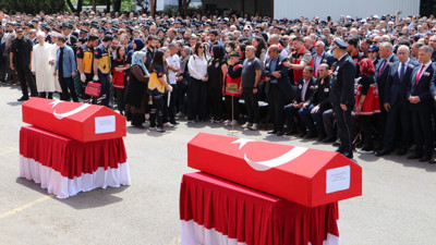 Şehit polisin cenazesinde hayatını kaybetti