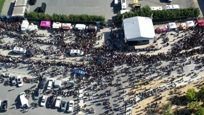 Kanye West konseri öncesi stadyum çevresinde yoğunluk