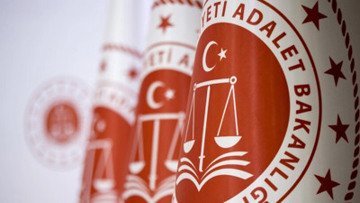 Adliye koridorlarında çekilen görüntülere soruşturma