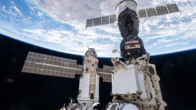 Uzay istasyonunda alarm: Astronotlar kapsüle sığındı