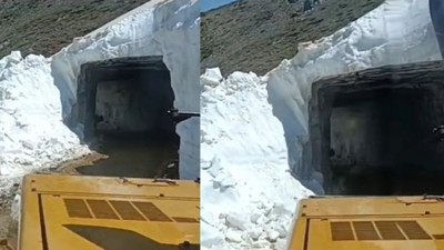 Haziranda kar mesaisi! Yollar kar tüneline döndü