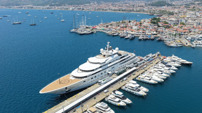 Marmaris’e demirleyen dev yatın harcaması dudak uçuklattı