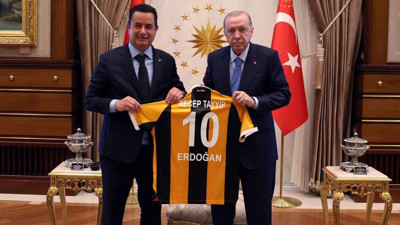 Cumhurbaşkanı Erdoğan, Acun Ilıcalı'yı ağırladı