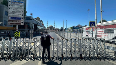 Taksim’de “Onur Yürüyüşü” ablukası